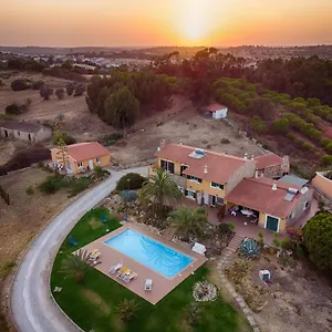 Lucy , Lagos Portugal