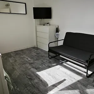 Habitación en casa particular Smart, Colonia